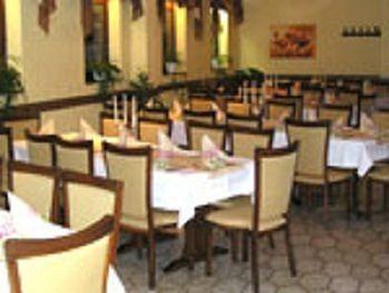 Hotel - Restaurant Jockel Freiensteinau Buitenkant foto